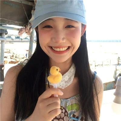 拥抱星星的月亮